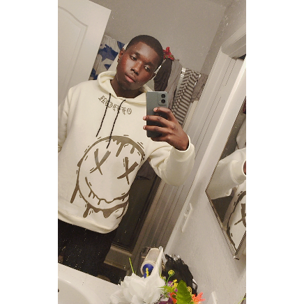 Dj starlly mix  avatar