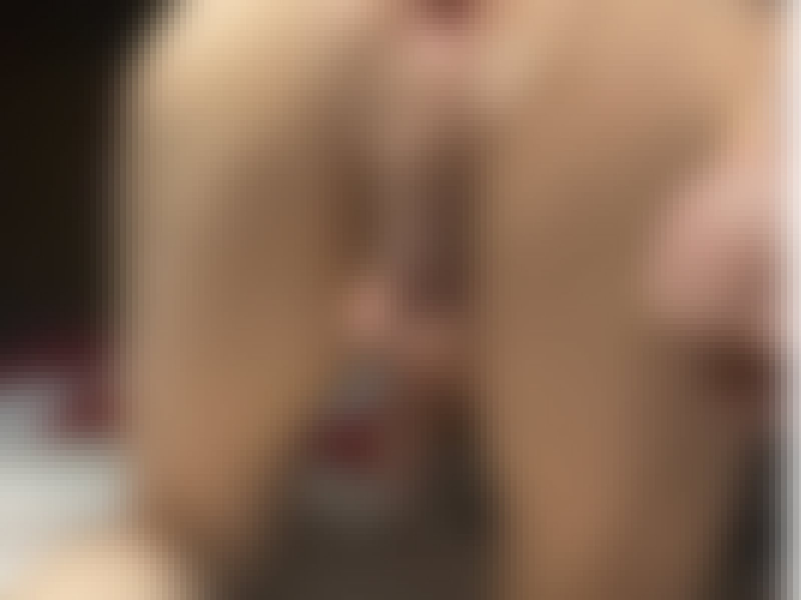 Bi bottom image 1